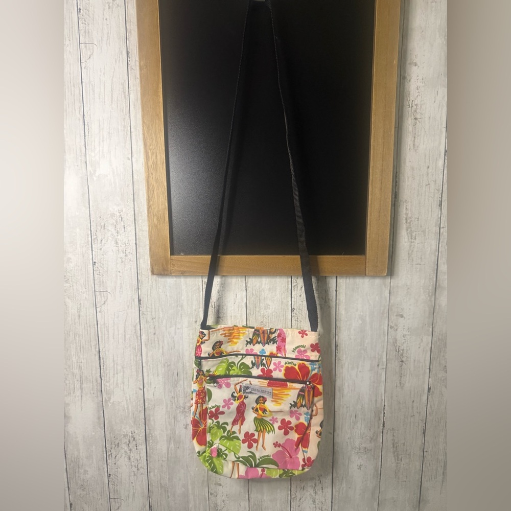 Local Design Made in Hawaii Hawaiian Floral Luau Tropical Crossbody Bag